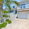 Отель Island Time AMI by AMI Locals, фото 20