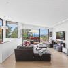 Отель BRON455B - Bronte Beach House with Ocean Views, фото 4