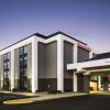 Отель Hampton Inn West Springfield, фото 1