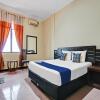 Отель SPOT ON 90418 Akasia Hotel Syariah, фото 6