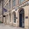 Отель Travelodge Edinburgh Central Waterloo Place в Эдинбурге