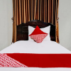 Отель OYO Life 91984 Taufik Kost Syariah, фото 19