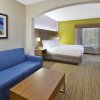 Отель Holiday Inn Express & Suites Milford, an IHG Hotel, фото 28