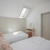 Отель Liiiving in Porto Luxury Beachfront Apartment V, фото 4