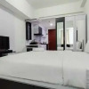 Отель Compact and Cozy Tamansari Mahogany Studio Apartment, фото 20