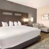 Отель Comfort Inn & Suites, фото 31