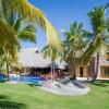 Отель Large (12.000 sq. ft.) 5-BDR villa for rent in Cap Cana – with pool, chef, maid, фото 16