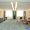 Отель Weiwan Hotel (Xinzheng Henan Institute of Industry and Trade Shawoli Subway Station), фото 7
