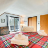 Отель Pet-friendly Home w/ Deck: 4 Mi to Jay Peak Resort, фото 3