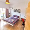 Отель Central Square Nomadic Rooms, фото 2