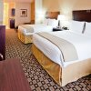 Отель Holiday Inn Express Hotel &amp Suites Clovis, an IHG Hotel в Кловисе