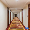 Отель Yuncheng Hotel, фото 2