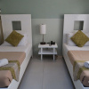 Отель Holiday Suites Business District (Empire Suites Hotel), фото 3