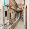 Отель RedDoorz Syariah @ Dinda Residence, фото 1