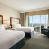 Отель Hilton Ocean City Oceanfront Suites, фото 5