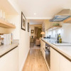 Отель Delightful 2 Bed in Notting Hill - Near the Tube, фото 7