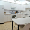 Отель Siesta Beach House #101 Ground Floor, End Unit 1 Bedroom 1 Bathroom Co, фото 6