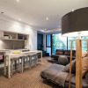 Отель ZACH, 1BDR St.Kilda Apartment, фото 16