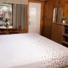 Отель Knotty Pine Motel, фото 4