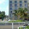 Отель Nassau Junkanoo Resort, фото 1