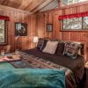 Отель 3 Bears Cabin - Two Bedroom Cabin, фото 3