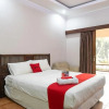 Отель Reddoorz Plus Near One Belpark Mall Cilandak, фото 5