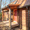 Отель Pine Needle by Avantstay Log Cabin w/ Gorgeous Views, Hot Tub, Patio & Pool Table!, фото 15