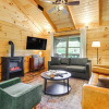 Отель Secluded Sevierville Cabin: Mtn Views & Hot Tub, фото 19