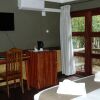 Отель Kwalape Safari Lodge в Касане