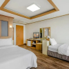 Отель Gangneung Four Season Hotel and Pension, фото 6