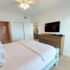 Отель Crystal Shores1006 2 Bedroom Condo by RedAwning, фото 4