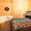 Отель Picture Perfect- Seven Bedroom Cabin, фото 18