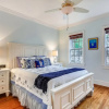 Отель Tumi's Time Out by Avantstay Heart Of Old Town w/ Shared Pool Month Long Stays Only, фото 5