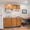 Отель Woodspring Suites Tallahassee Northwest, фото 19