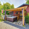 Отель Bryson City Home w/ Deck ~ 1 Mi to Fontana Lake, фото 1