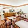 Отель Econo Lodge Shelbyville, фото 20