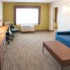 Отель Holiday Inn Express & Suites North Battleford, an IHG Hotel, фото 48