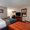 Отель Econo Lodge Inn & Suites Cayce I-26 Airport, фото 3