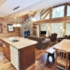 Отель Snow Creek Cabins by Fernie Lodging Co., фото 24