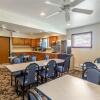 Отель Days Inn by Wyndham Mackinaw City/Bridgeview Area, фото 22