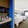 Отель Holiday Inn Express & Suites Houston NASA - Boardwalk Area, an IHG Hotel, фото 41