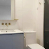 Отель New Spacious 2 Bedroom With Gorgeous City Views, фото 11