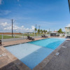 Отель Bright, Modern Corpus Christi Condo: 2 Mi to Beach, фото 14