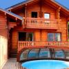 Отель Chalet Soleil Levant в Мон-де-Лане