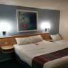 Отель Travelodge Manchester Birch M62 Eastbound, фото 26