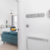 Отель Cozy Nightlife 1 Bedroom Apartment, фото 9