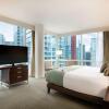 Отель Coast Coal Harbour Vancouver Hotel by APA, фото 7