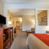 Отель Comfort Inn at Royal Blue, фото 6