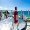 Отель Welcome to stunning Ocean Views at Studio 503, фото 21
