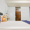 Отель SPOT ON 2271 Nabila O Family Residence, фото 11